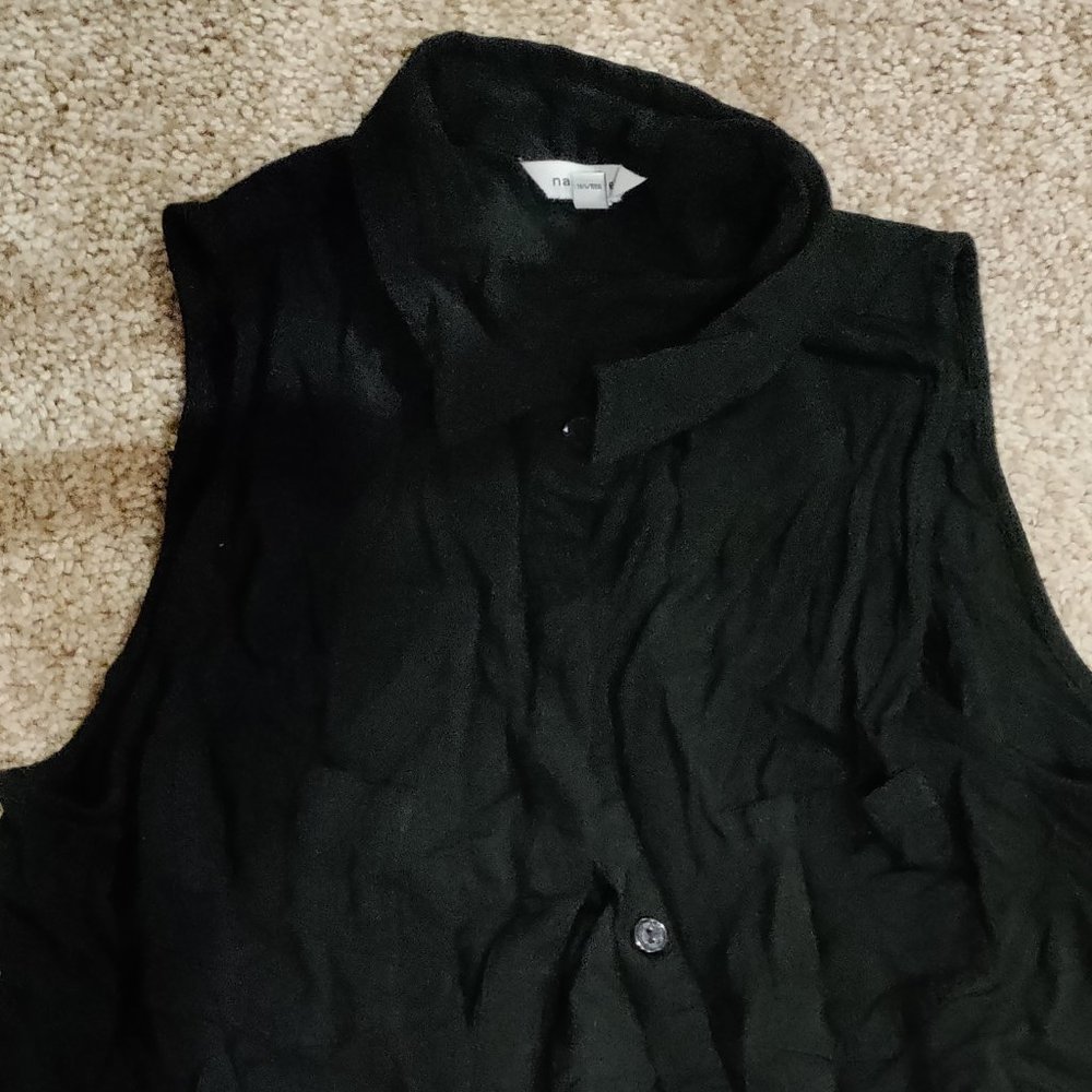 Black Sleeveless Button Up Dress